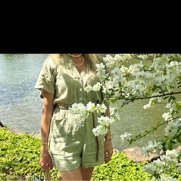 Zara | Soft Linen Jumper - Picture 3 of 14